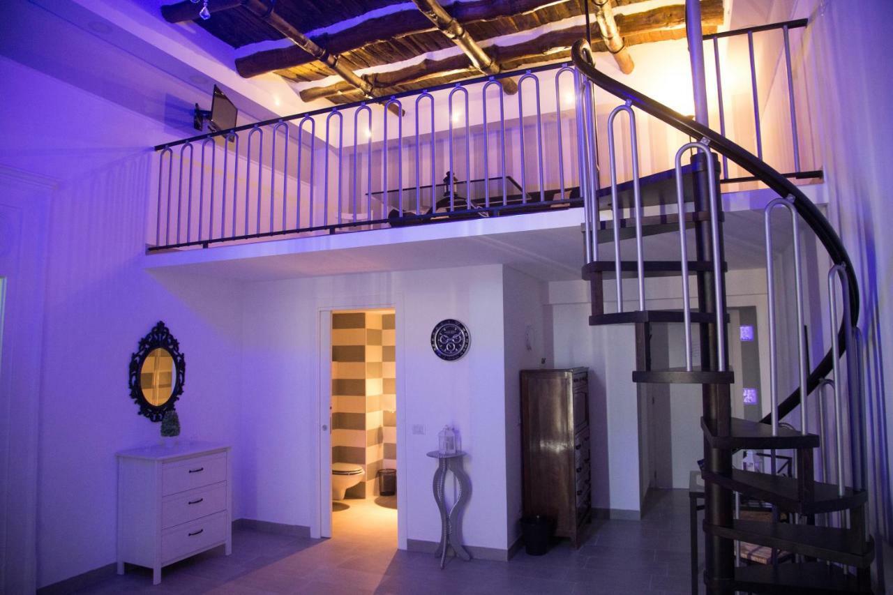 Vesuvius Luxury Suites Nápoly Kültér fotó