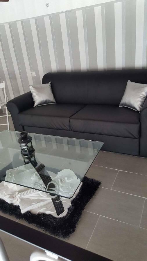 Vesuvius Luxury Suites Nápoly Kültér fotó