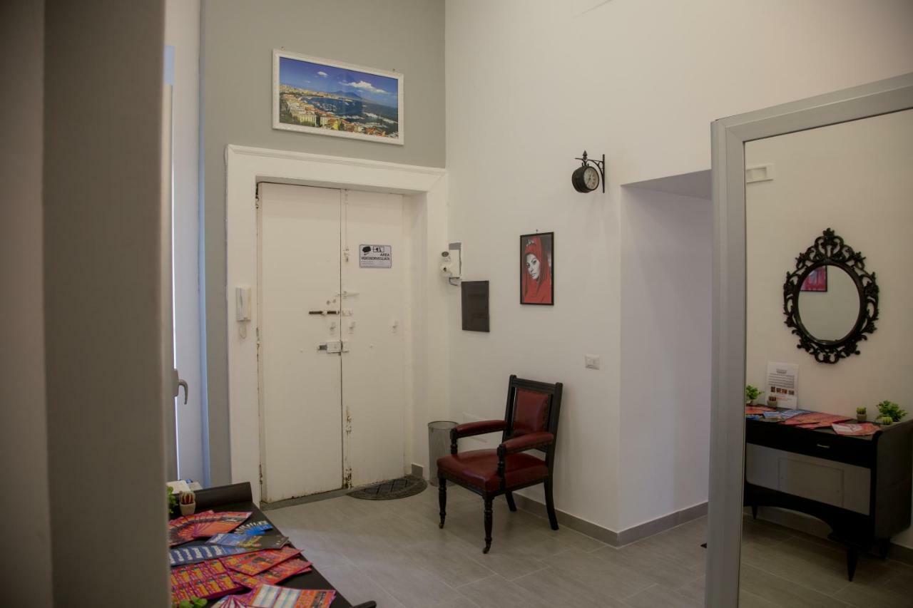 Vesuvius Luxury Suites Nápoly Kültér fotó